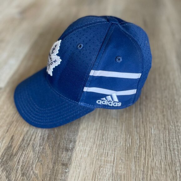 Toronto Maple Leafs Adidas Ball Cap Youth - Picture 2 of 6